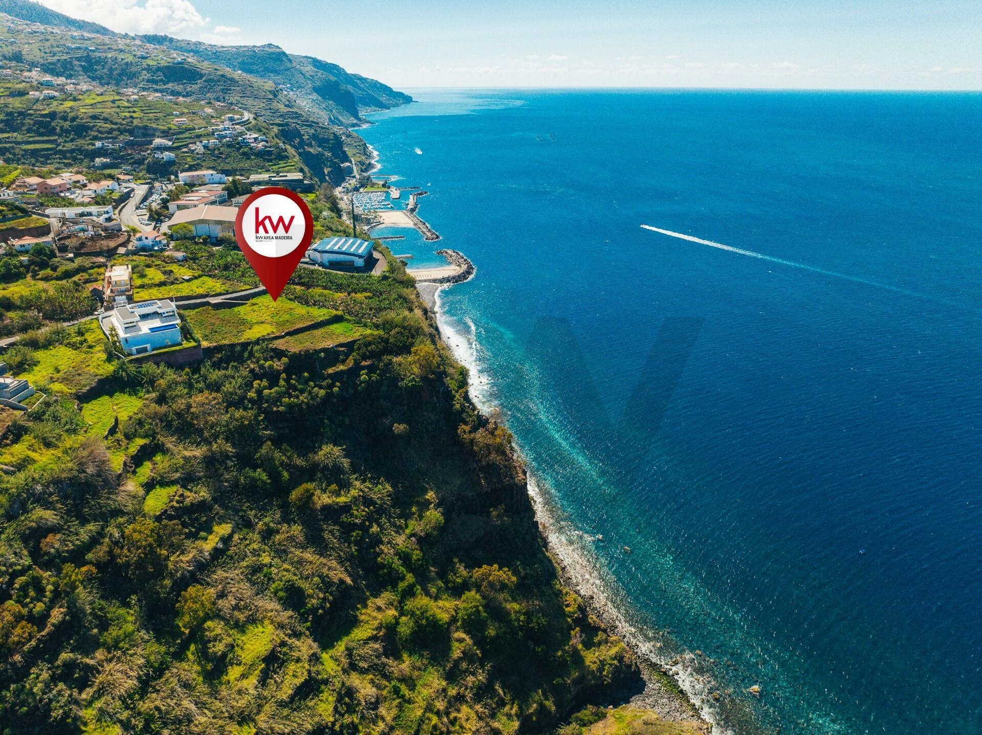 2ad9dff4-1995-4da1-b0a3-2deaaf3ed119