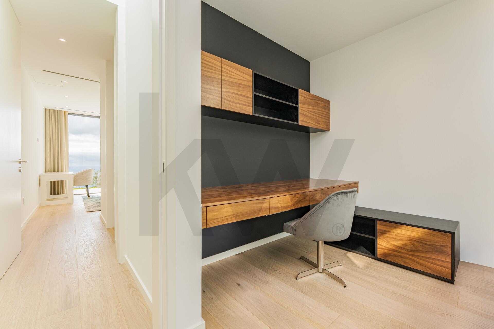 7486fee5-05cc-4e77-957d-f683ee12b5a0