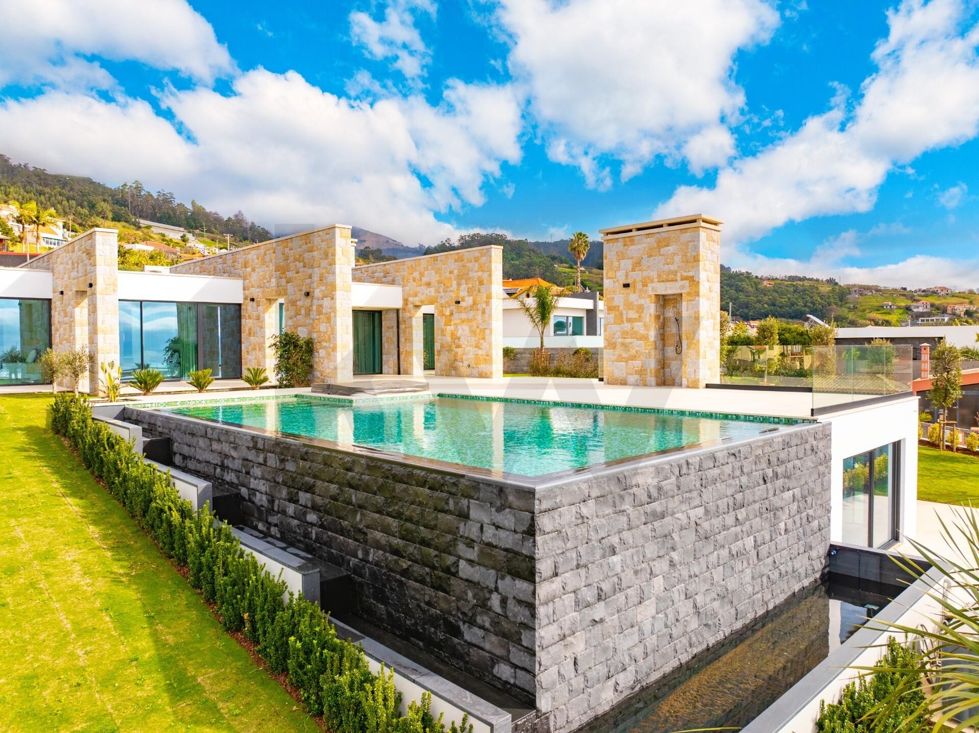 76d86ba2-b30a-46d5-95b6-8aa600628952