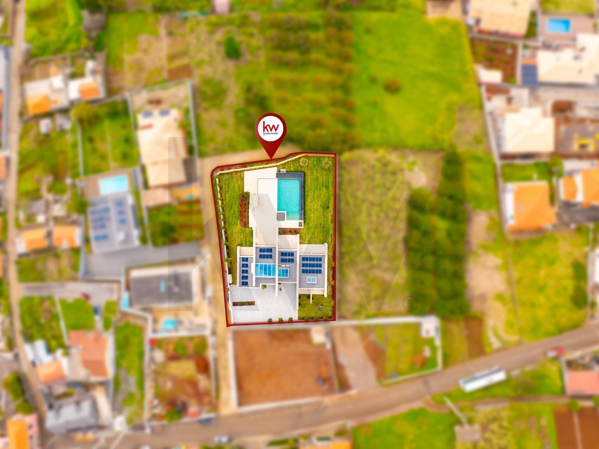 9face164-9ea6-4688-b9e2-378771d40b7b